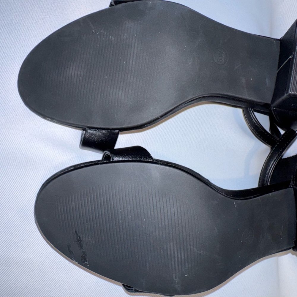 Amazon Essentials Black Strap Heels - image 10